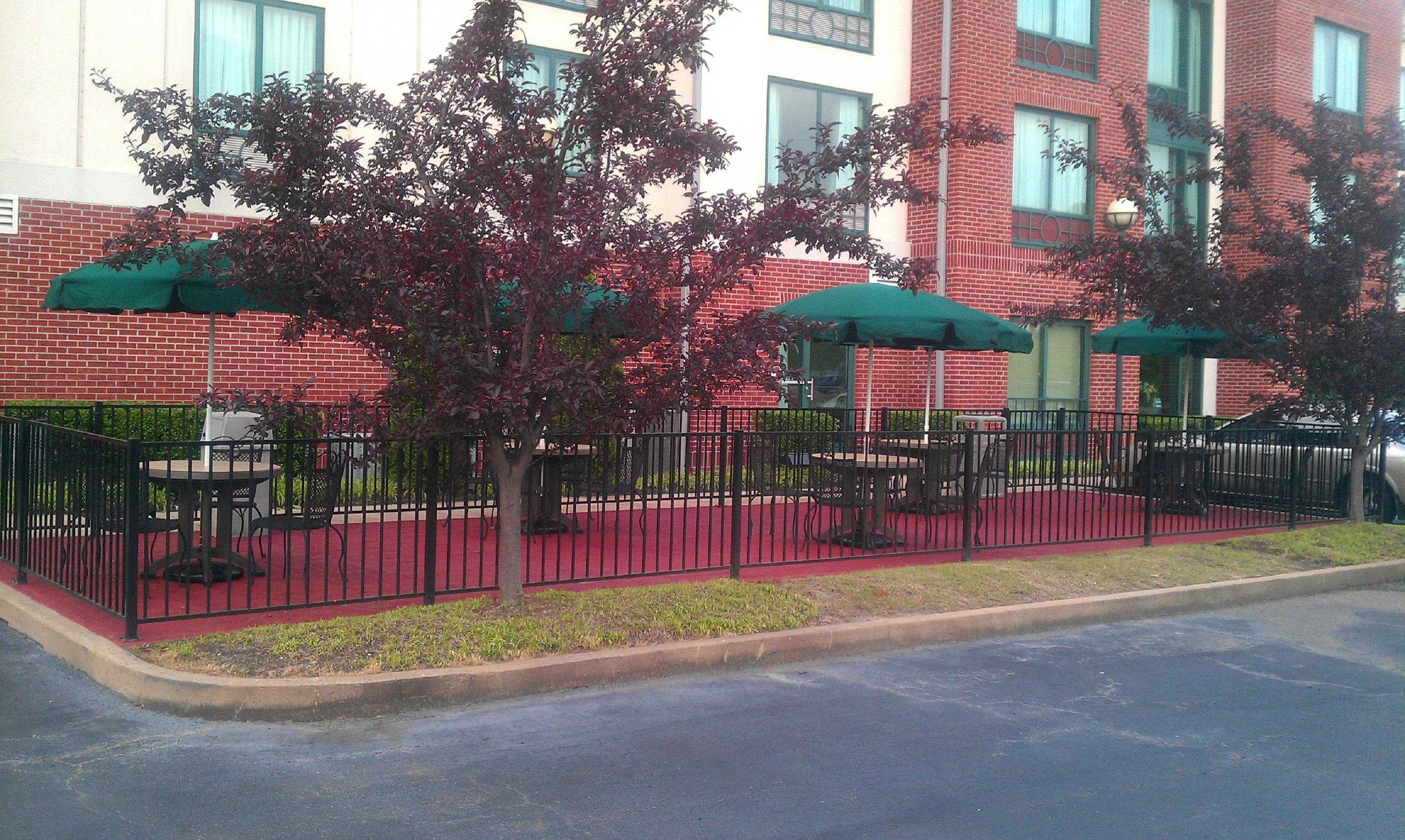 Holiday Inn Express Hotel & Suites Memphis Southwind, An Ihg Hotel Exterior photo